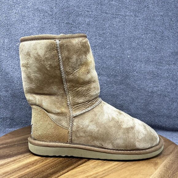 UGG Boots Classic Short 5825 Chestnut Brown Suede Leather Lined Women's Size 6 - Picture 1 of 9